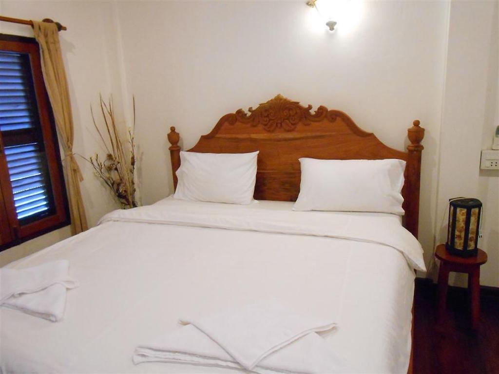 Villa Rattanakon Luang Prabang Rom bilde
